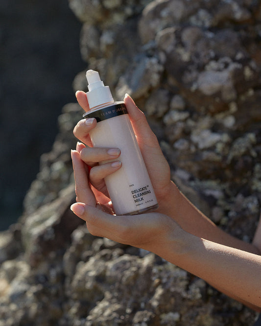 Team Dr. Joseph - Delicate Cleansing Milk