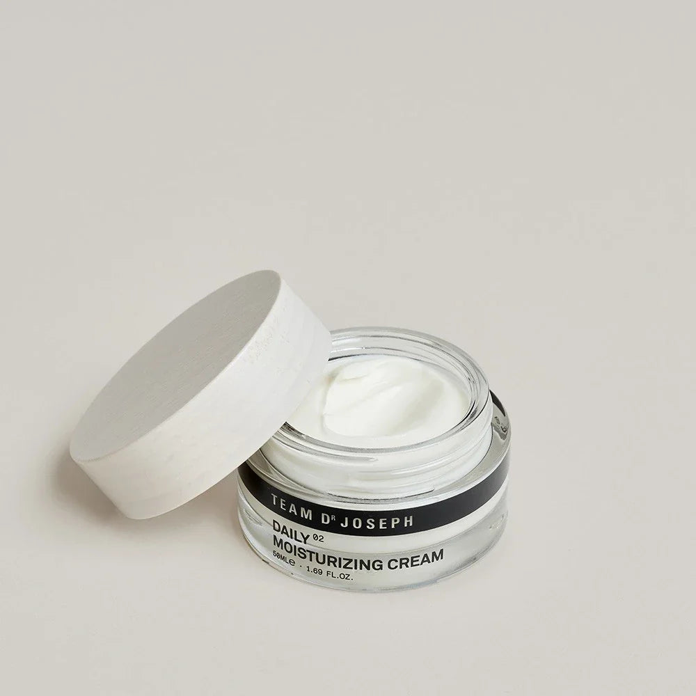 Team Dr Joseph - DAILY MOISTURIZING CREAM