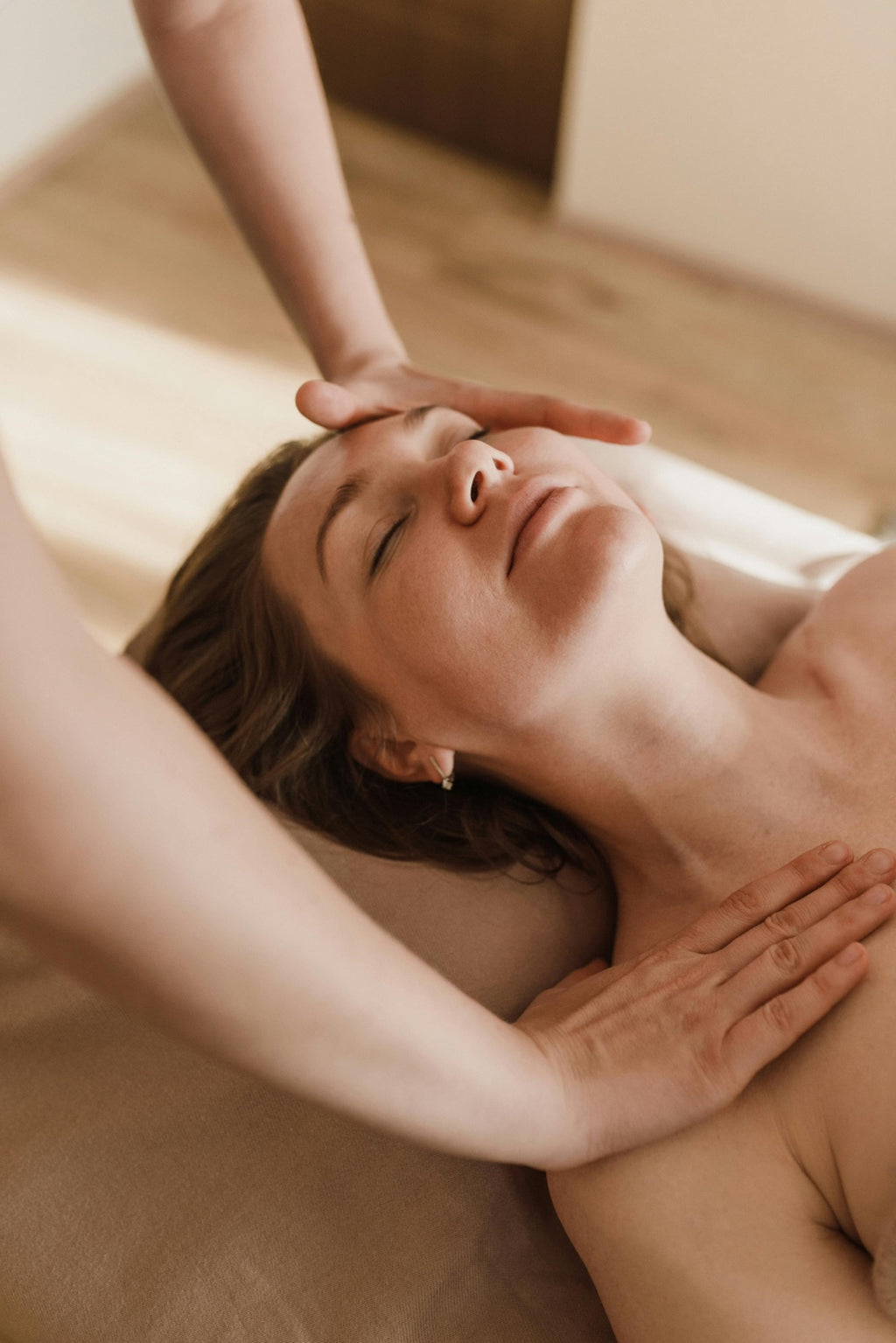 Ansigtsbehandling hos Feminine i Roskilde