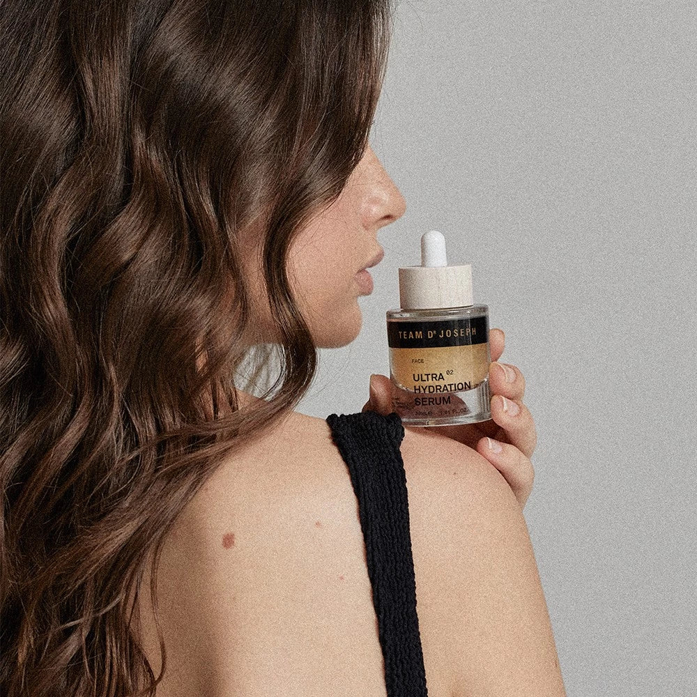 Team Dr Joseph - ULTRA HYDRATION SERUM