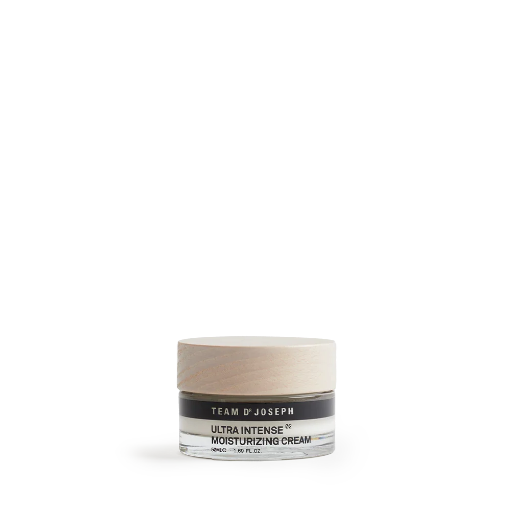 Team Dr Joseph - ULTRA INTENSE MOISTURIZING CREAM